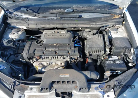 2010 Hyundai Elantra Gls z USA, uszkodzony, nr VIN KMHDU4AD9AU187355